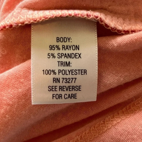 APT 9 FRONT DIAGONAL TIERED RUFFLED SLEEVELESS TOP. SIZE X-SMALL. - Picture 6 of 7